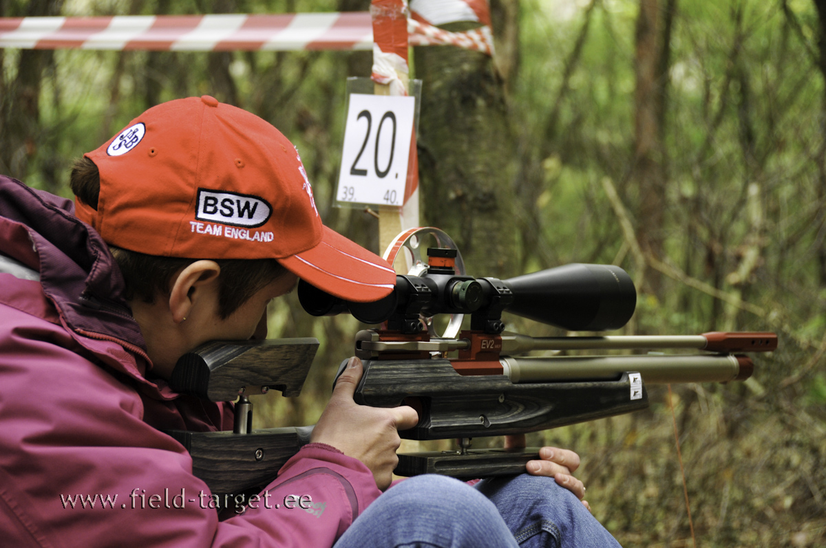 Naiste maailmameister Paula Schofield Inglismaalt. Air Arms EV2 Mk4, NS Diamond 10-50x60, JSB Exact. 115 tabamust - 1. koht